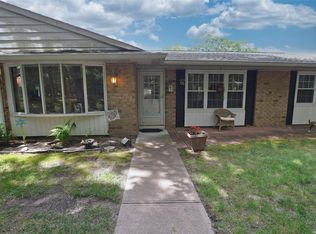 293 Cardiff Ct UNIT B, Ridge, NY 11961