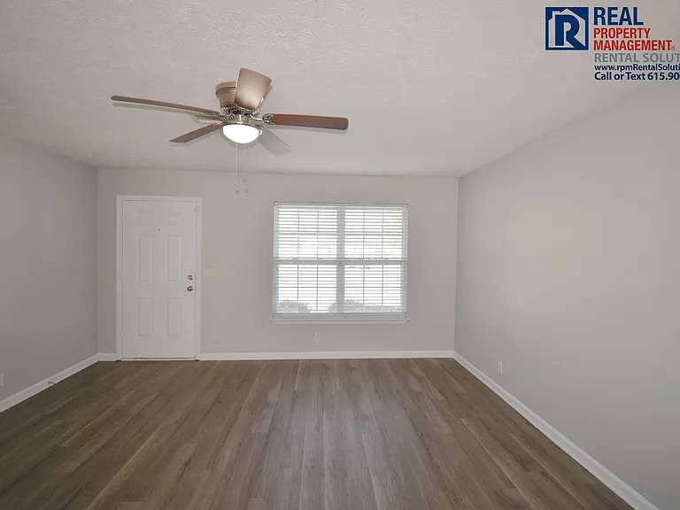 1416 Bunny Ct — Photo 5