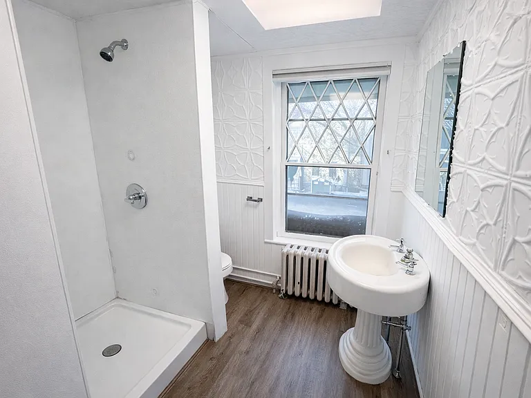 409 W State St #2 — Photo 2