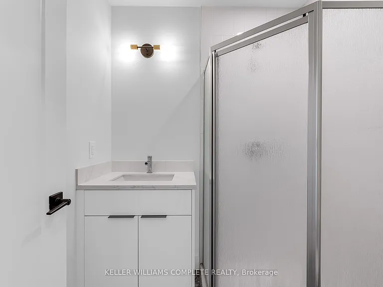 24 Augusta St #809 — Photo 13