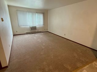 853 Eastern Ave #10, West Bend, WI 53095