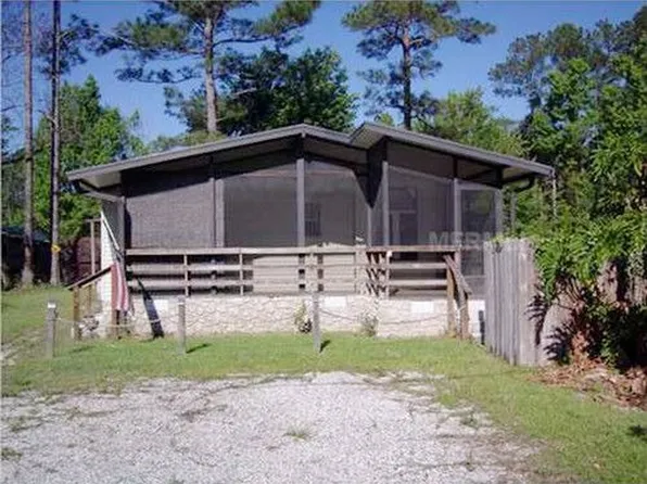 55643 Lisa St, Astor, FL 32102