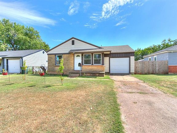 4th image of 4024 SE 24th St
