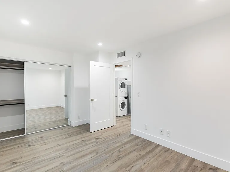 3701 Hughes Ave — Photo 13