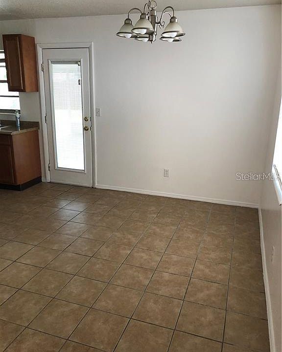 1st image of 701 E Mattie St