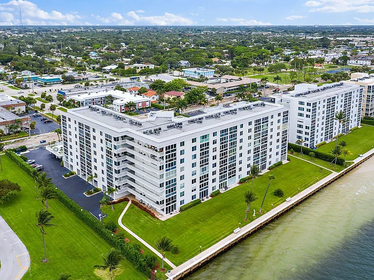 301 Lake Shore Dr #802 — Photo 54