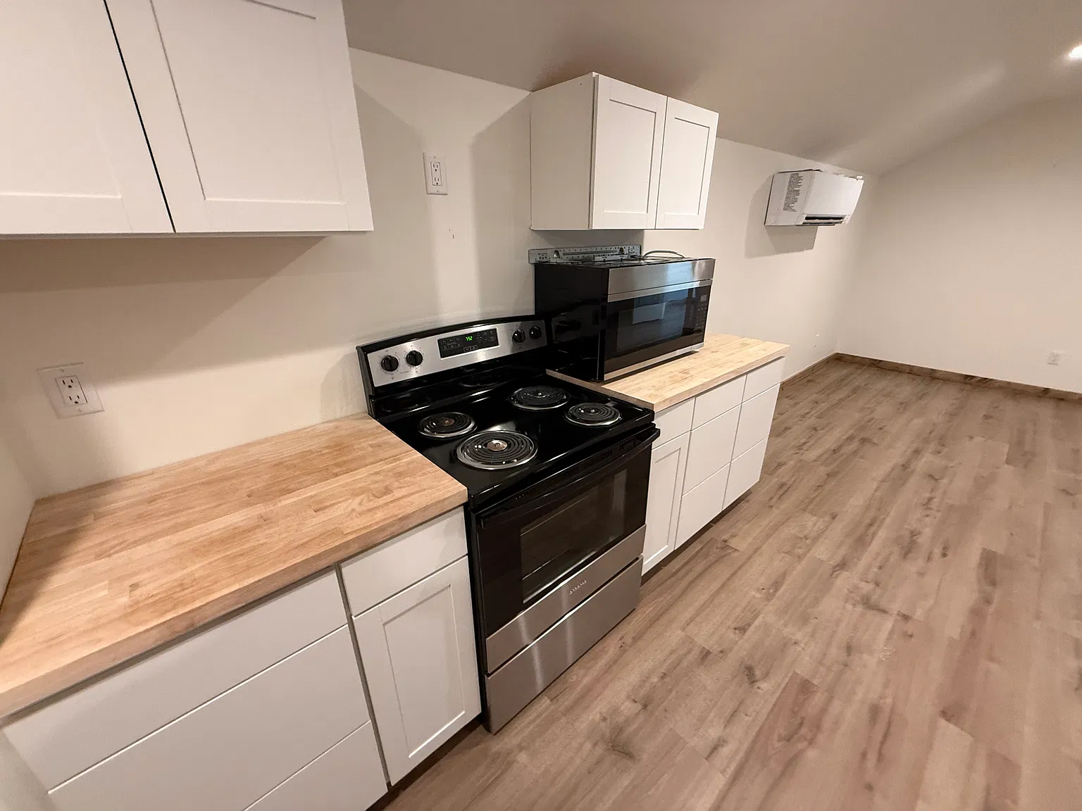 Hunter Cir, Kalispell — Photo 2