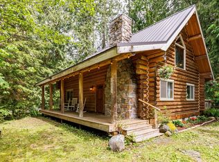 14052 Canyon Ln, Glacier, WA 98244