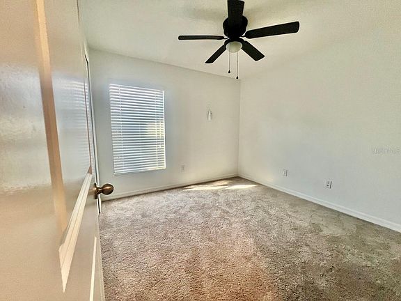 3rd image of 3068 Moulden Hollow Dr