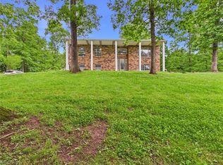 655 Ridgewood Blvd, Belpre, OH 45714