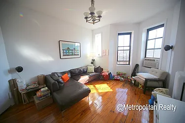 Rented by Metropolitan Realty