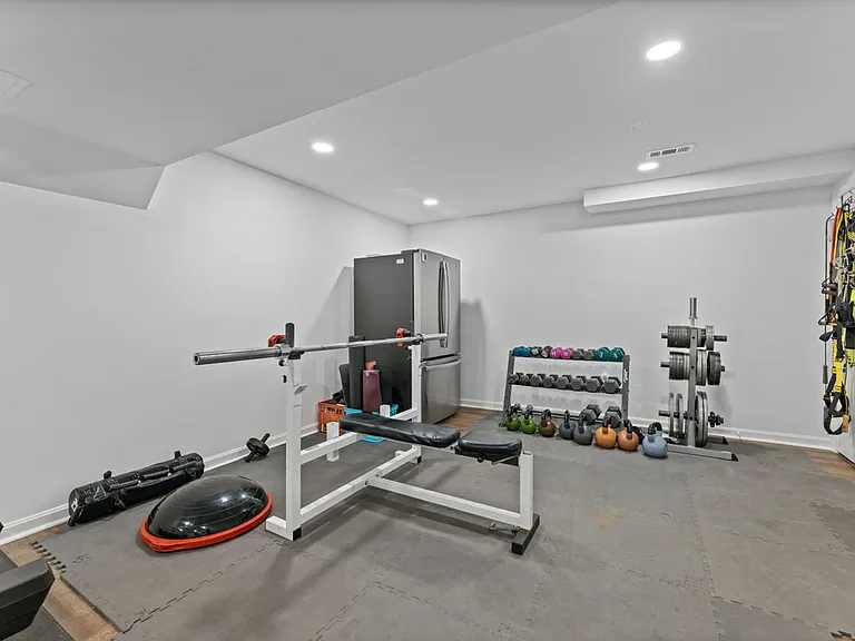12307 Eliff Way — Photo 9