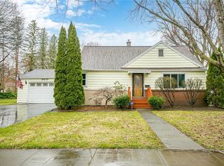 36 Edmonton Rd, Rochester, NY 14609