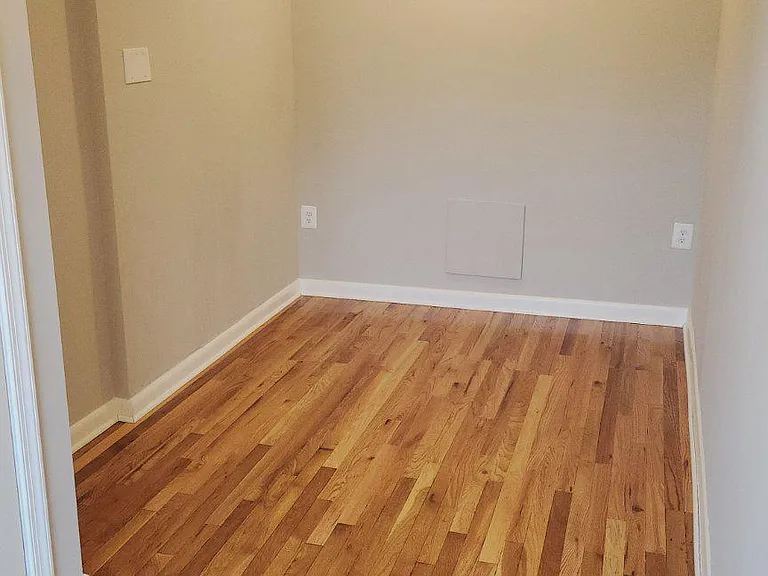 920 Madison St NW #301 — Photo 9
