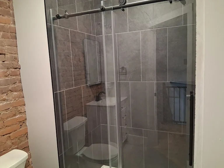 329 N Mulberry St #4 — Photo 12