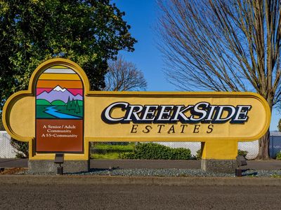 4601 S Pacific Hwy #18, Phoenix, OR, 97535