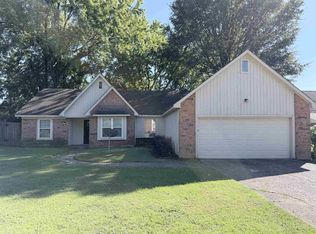 6623 Cherry Bark Dr, Memphis, TN 38141
