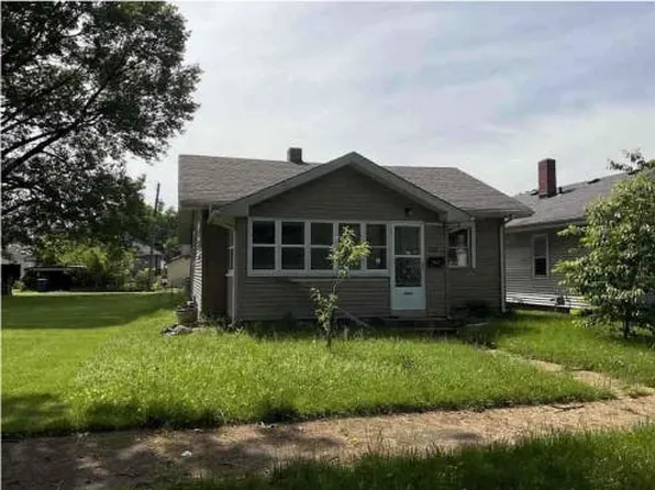 2431 S 9th St, Terre Haute, IN 47802