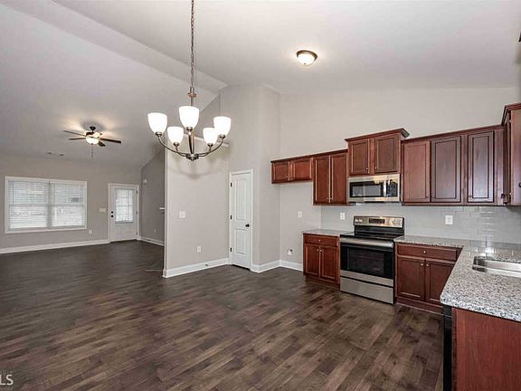 2nd image of 209 Glacier Ct #16