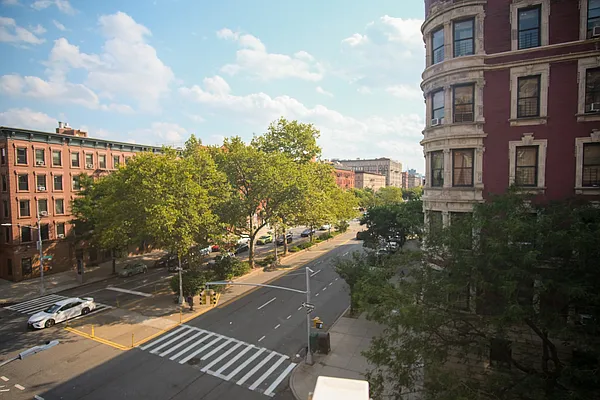 Rented by Bohemia Realty Group | media 20