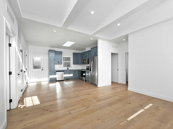 Living Room/Dining Room/Kitchen