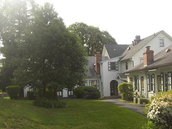 2nd image of 66 Fetters Mill Sq #A