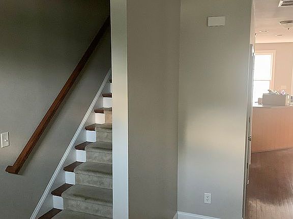 3rd image of 5333 Center St