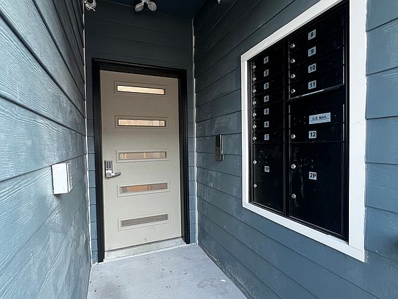 3rd image of 701 N 40th St #A