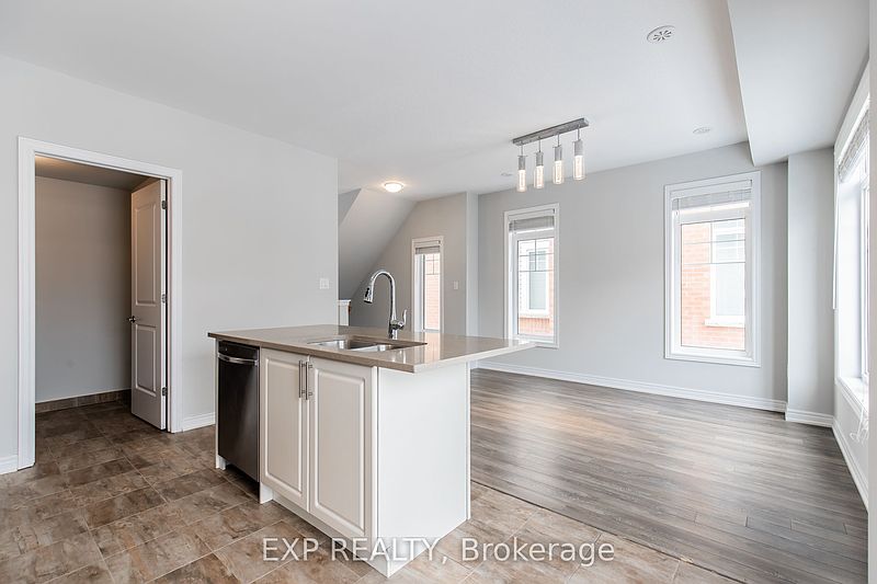 Hamilton Townhouse for rent - 3 Bedrooms — photo 16