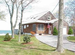 73 E Shore Rd, Southampton, NY 11968