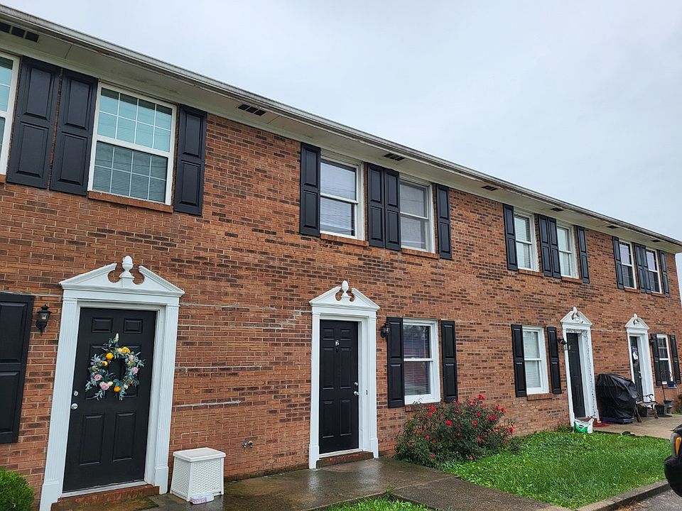 1st image of 335 Churchill Dr #2