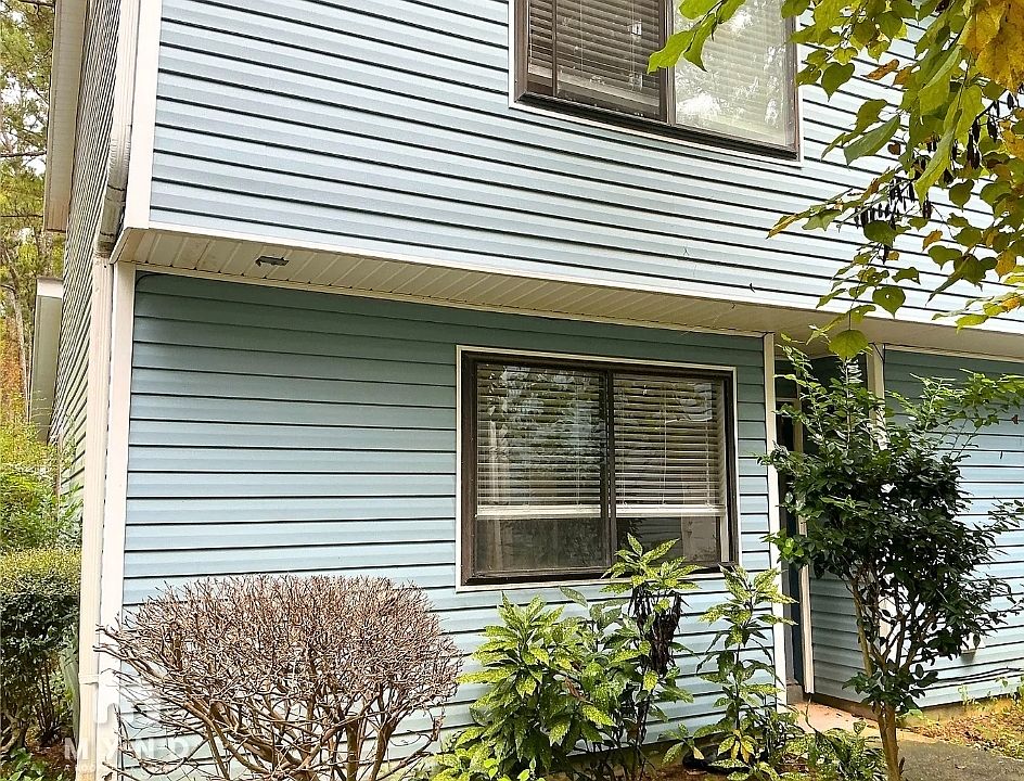 1st image of 8602 Creekwood Way
