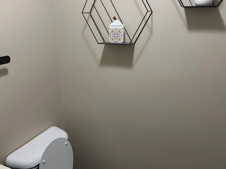 422 Sara Leigh Dr #2 — Photo 8