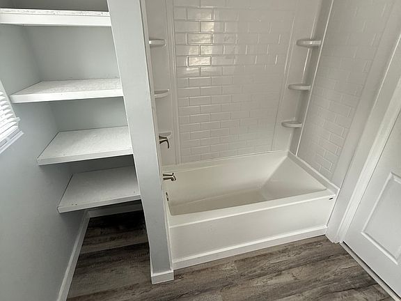 5th image of 28 Mill St #2