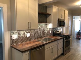 501 E Dover St #1, Milwaukee, WI 53207