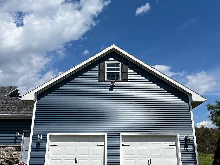 390 Tiona Rd — Photo 3