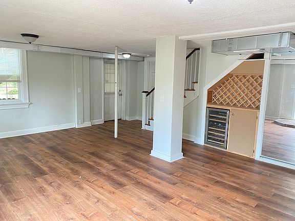 5th image of 1012 New Hampshire Ave