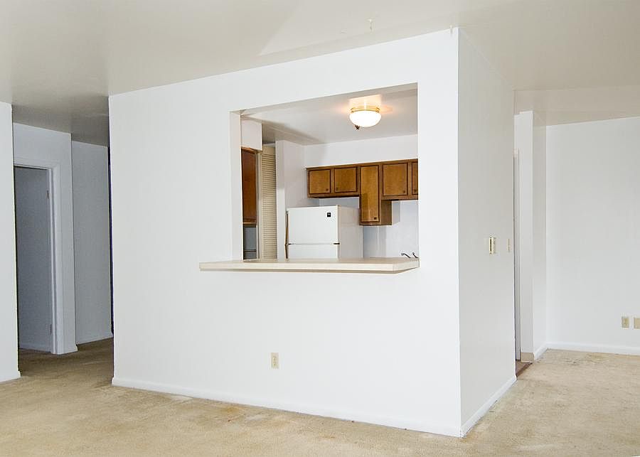 1st image of 6033 Elm Ct APT 6