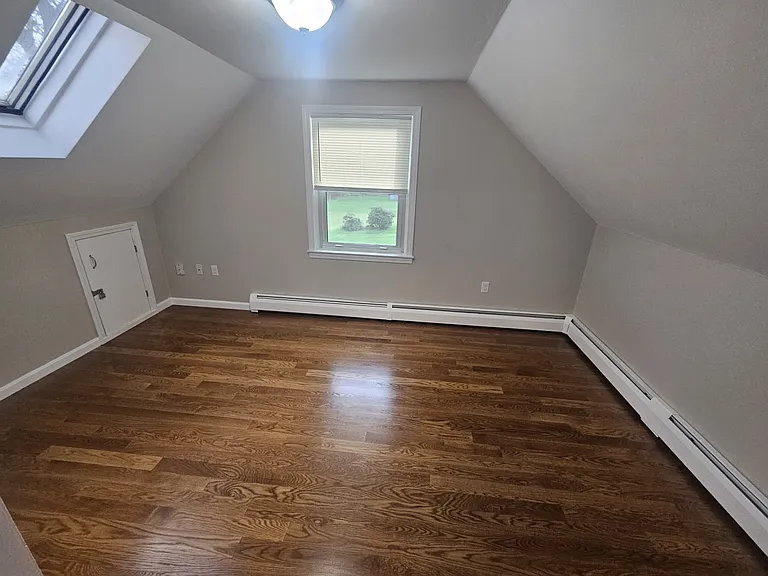 264 Richards Ave — Photo 18