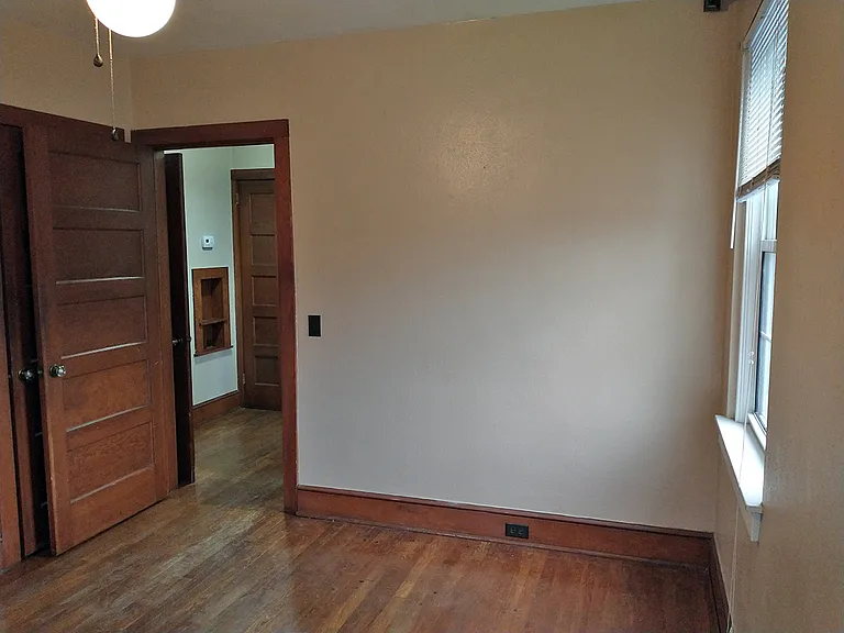 391 W Main St #4 — Photo 22