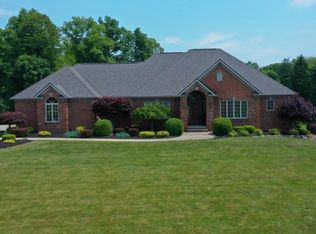 3003 Huntington Way, Aurora, OH 44202