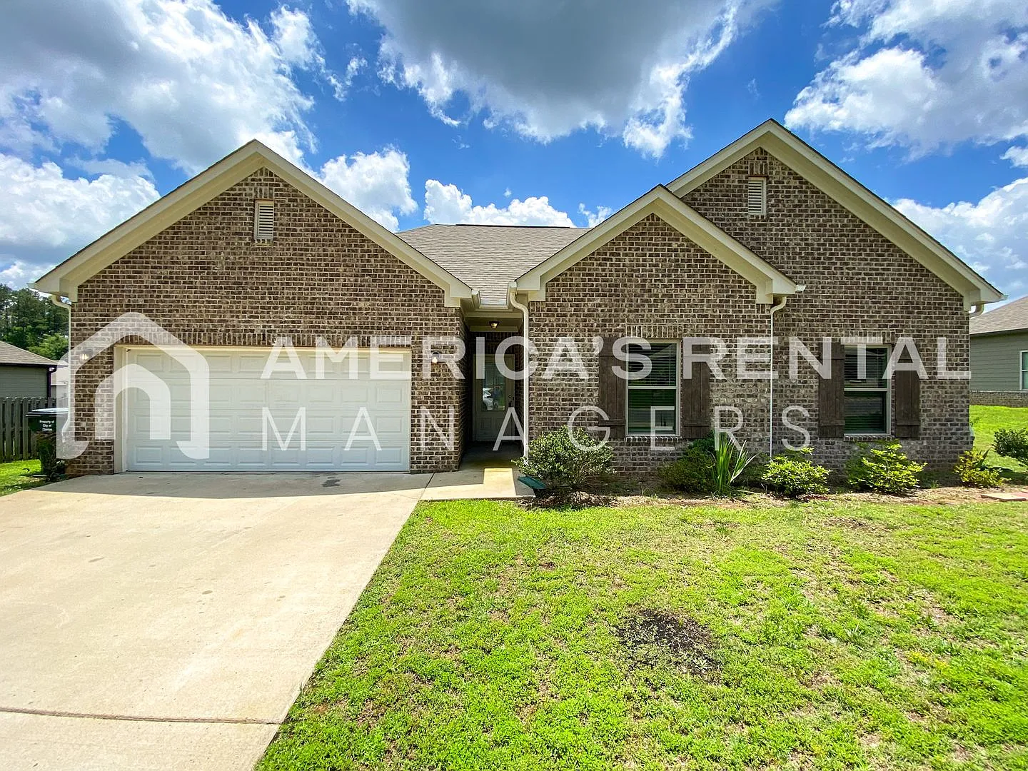Home for Rent in Clanton, AL! — Photo 1