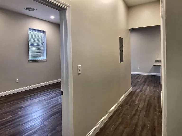 82 Concord St #4C — Photo 4