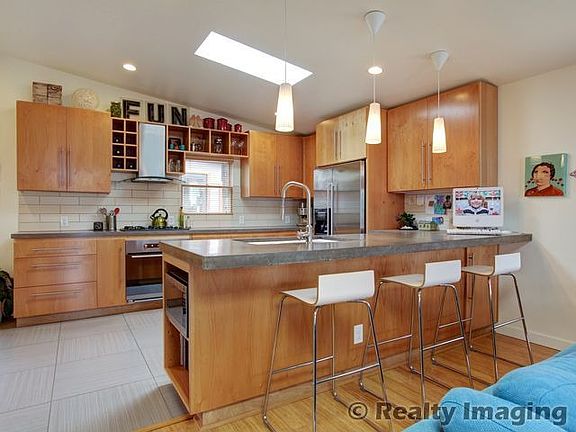 Open Kitchen