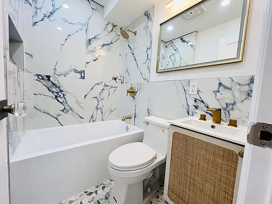 Rented by Pear NYC LLC | media 6