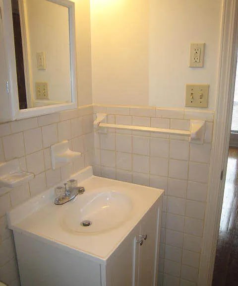 1356 Royalty Ct — Photo 15