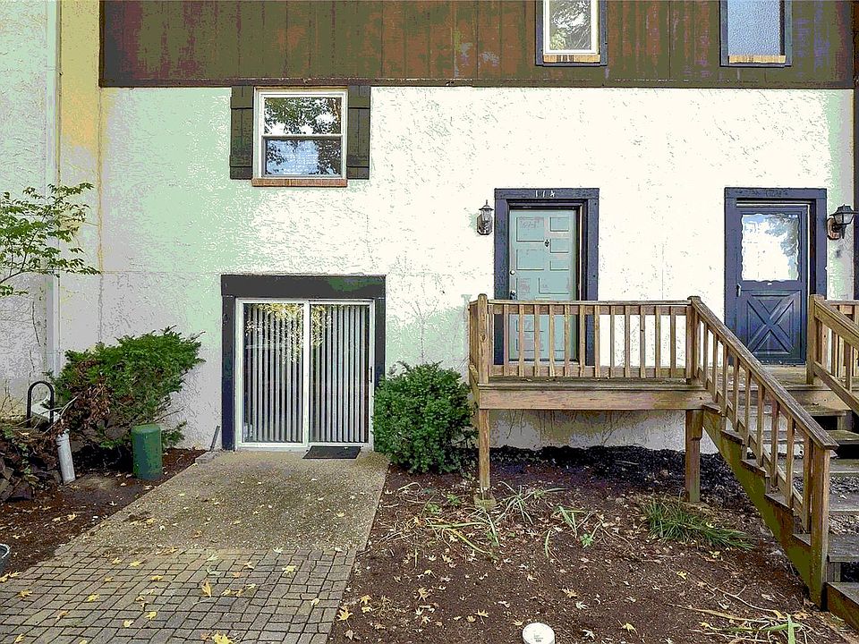 1st image of 114 Carmel Woods Dr