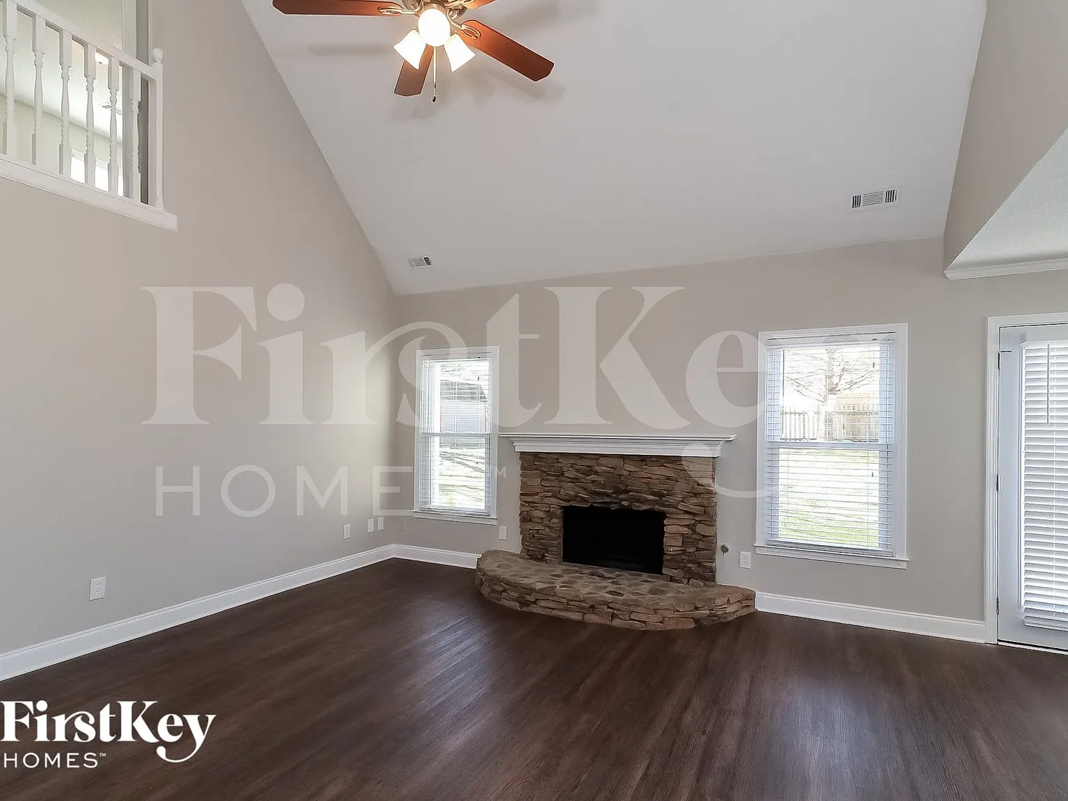 5 bed, 2.5 bath, 2682 sqft, $2,665 — Photo 2