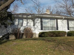 5306 NW 71st St, Kansas City, MO 64151