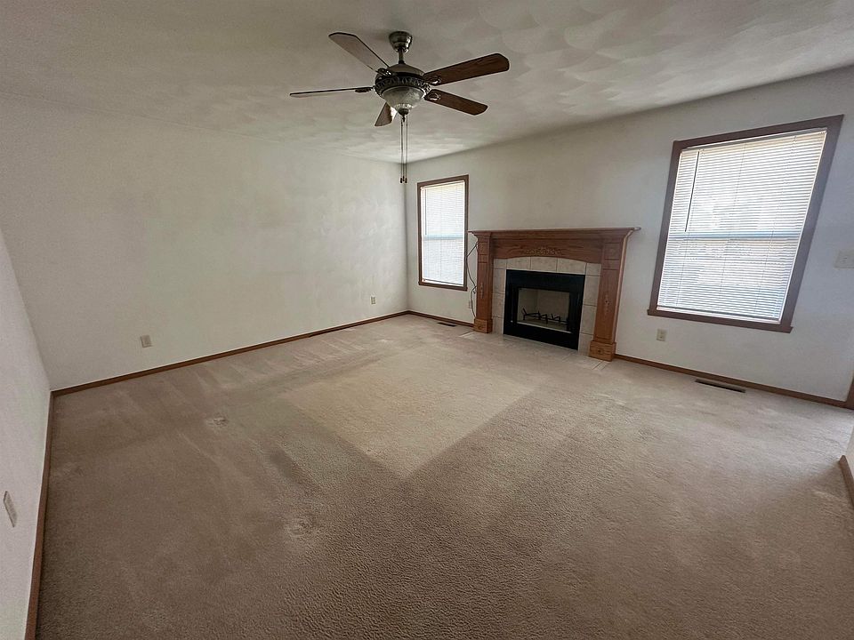 2nd image of 3839 Biltmore Chase